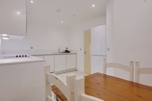 Kitchen/Diner- click for photo gallery